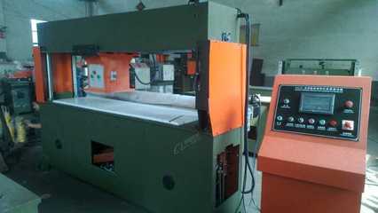 【全國熱銷 液壓龍門手套 下料機 裁斷機(廠價直銷 現場測試壓力)】價格,廠家,圖片,裁斷機,鹽城市益浩皮革機械-